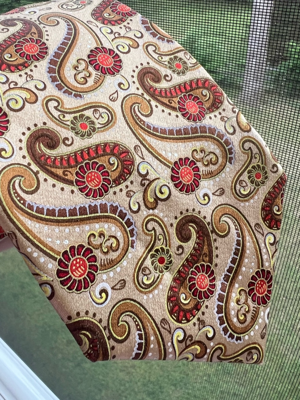 Ermenegildo Zegna Mens 100% Silk Neck Tie Gold Bronze Paisley Made in Italy